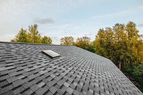Roof Age and Homeowners Insurance in Minnesota: What Changes at 15, 20 and 25 Years